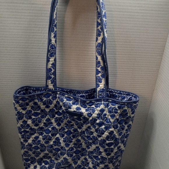 Vera Bradley Cobalt Tile Quilted Floral Tote Handbag Purplish Blue White Purse - Picture 14 of 14